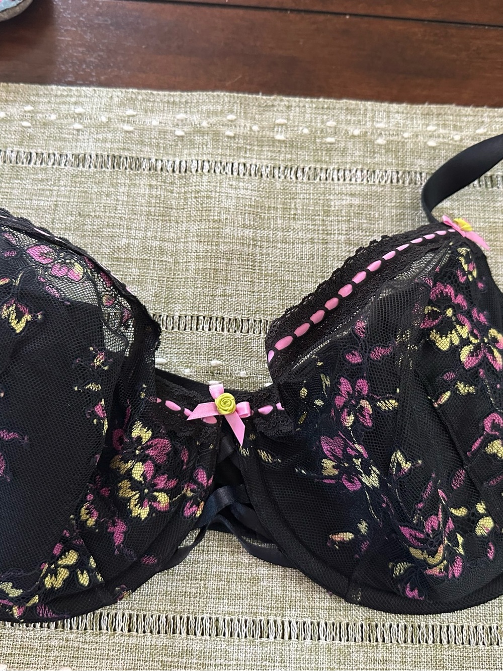 Lane Bryant Cacique Black Floral Lace Underwire Bra with Pink Accents